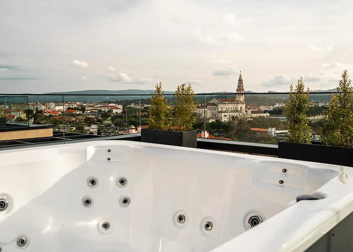 Miradouro Do Vale - 4*